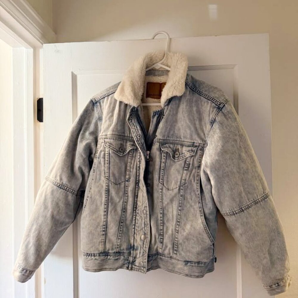 American Eagle Fleece Lined Denim Jacket